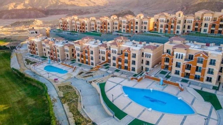 انتهز الفرصة وتعرف علي سعر المتر في منتجع هيفين هيلز العين السخنة